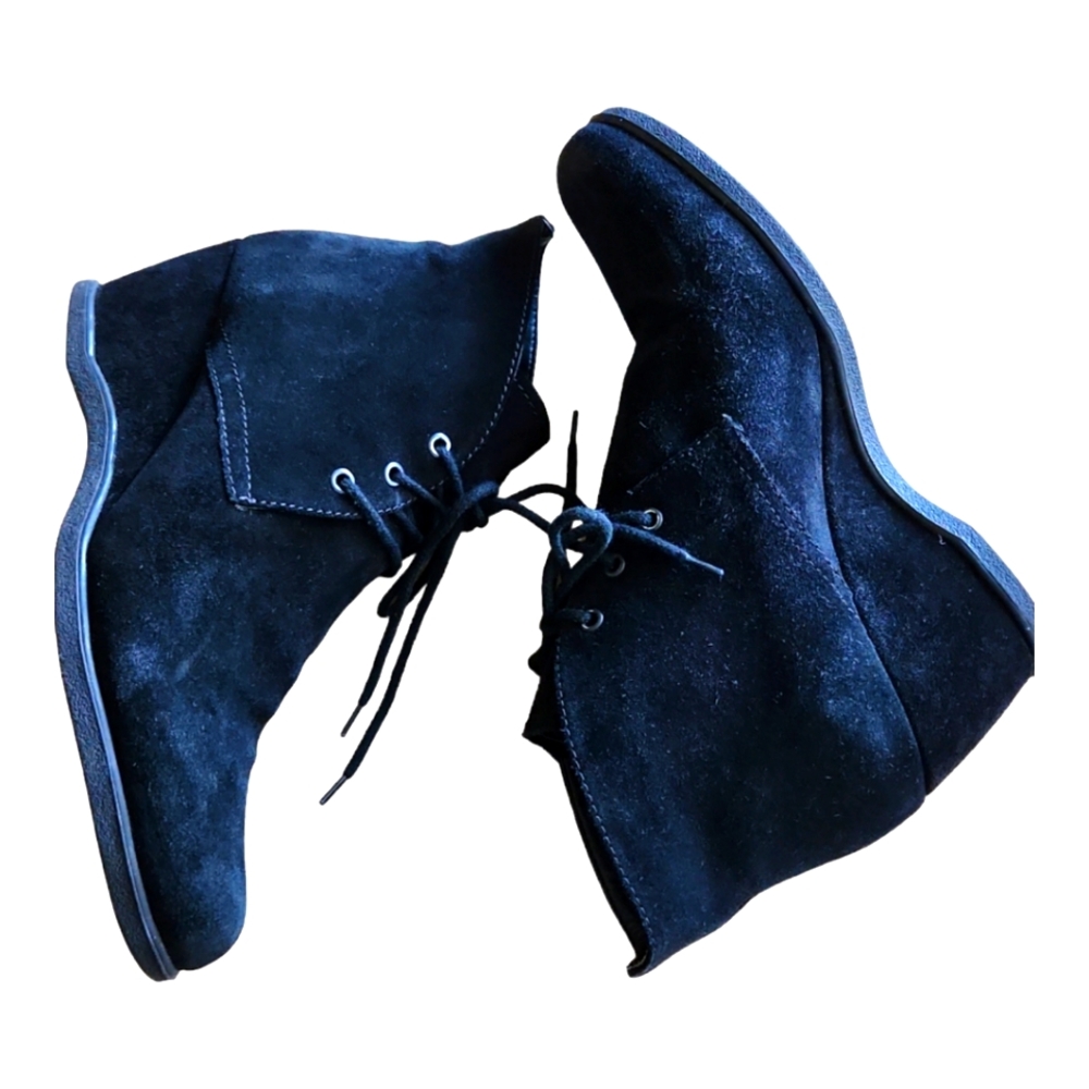 Black Comfort Bootie Size 9.5 Suede Leather Wedge The Flexx